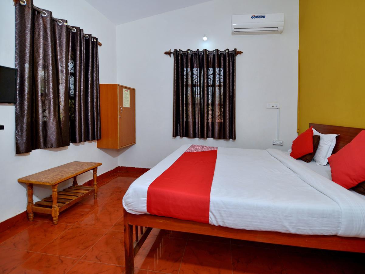 Oyo 10174 Kanta Guest House باغا المظهر الخارجي الصورة