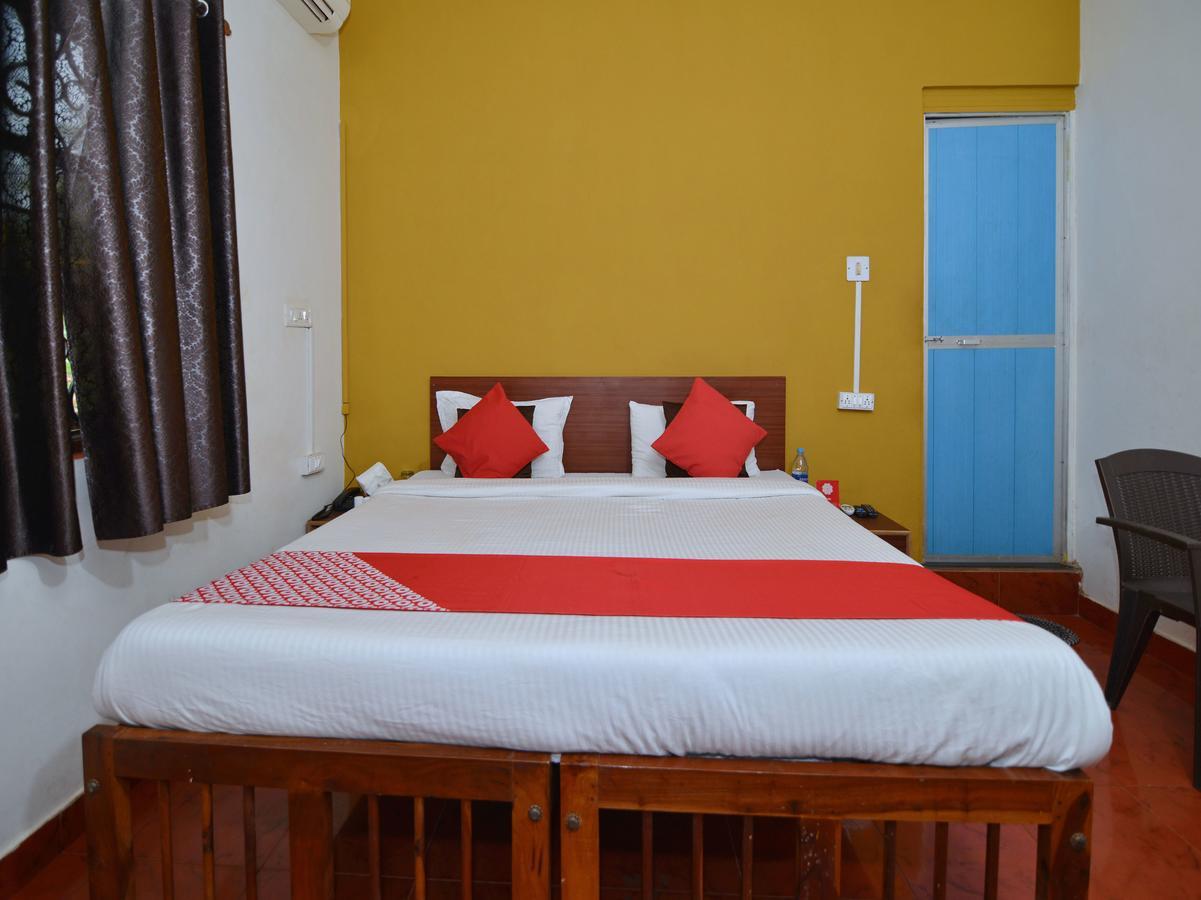Oyo 10174 Kanta Guest House باغا المظهر الخارجي الصورة