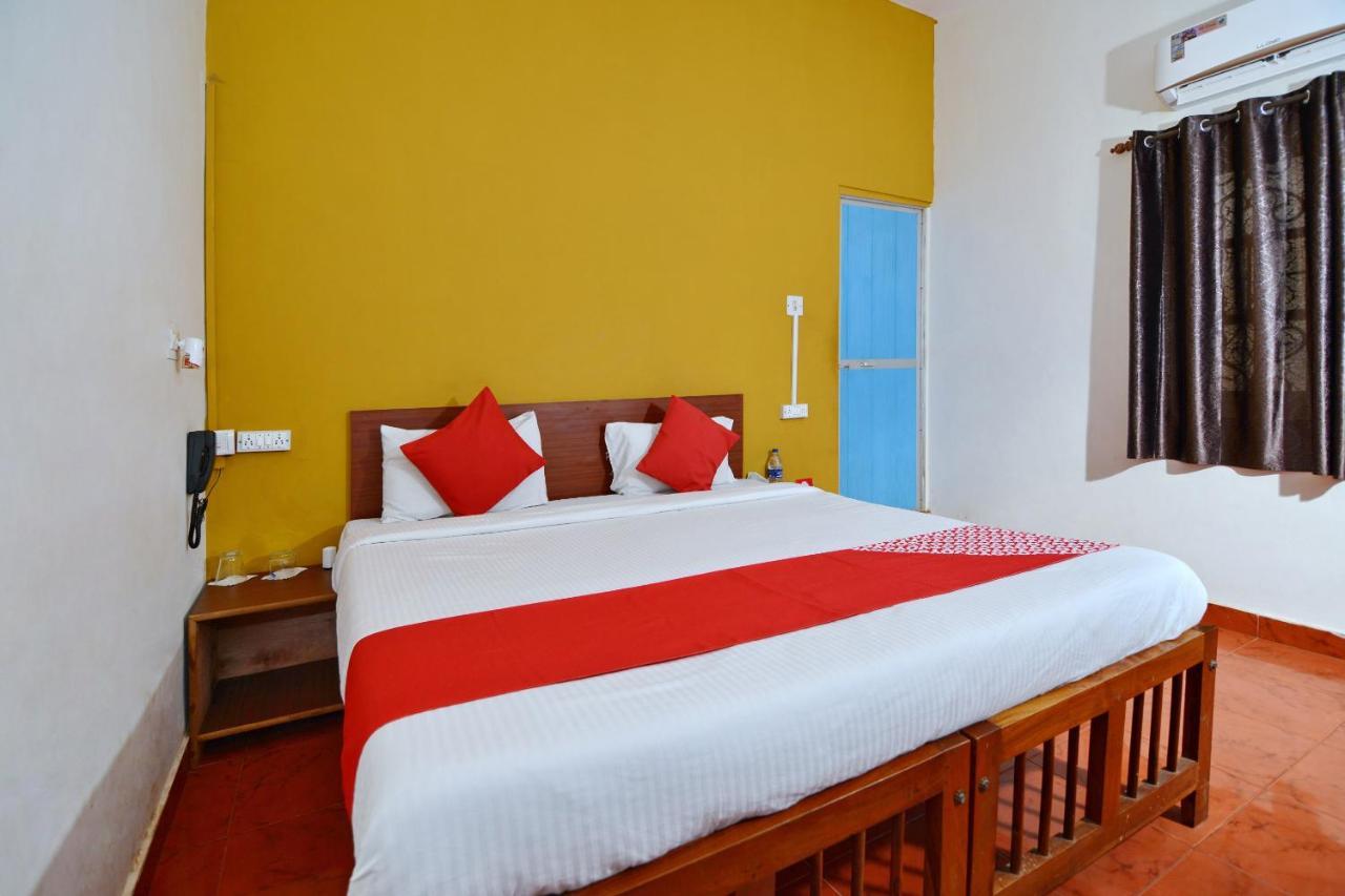 Oyo 10174 Kanta Guest House باغا المظهر الخارجي الصورة