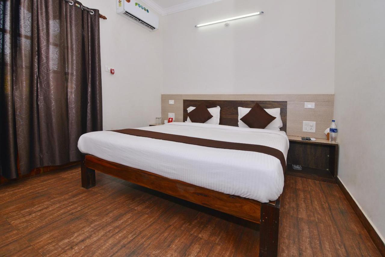 Oyo 10174 Kanta Guest House باغا المظهر الخارجي الصورة