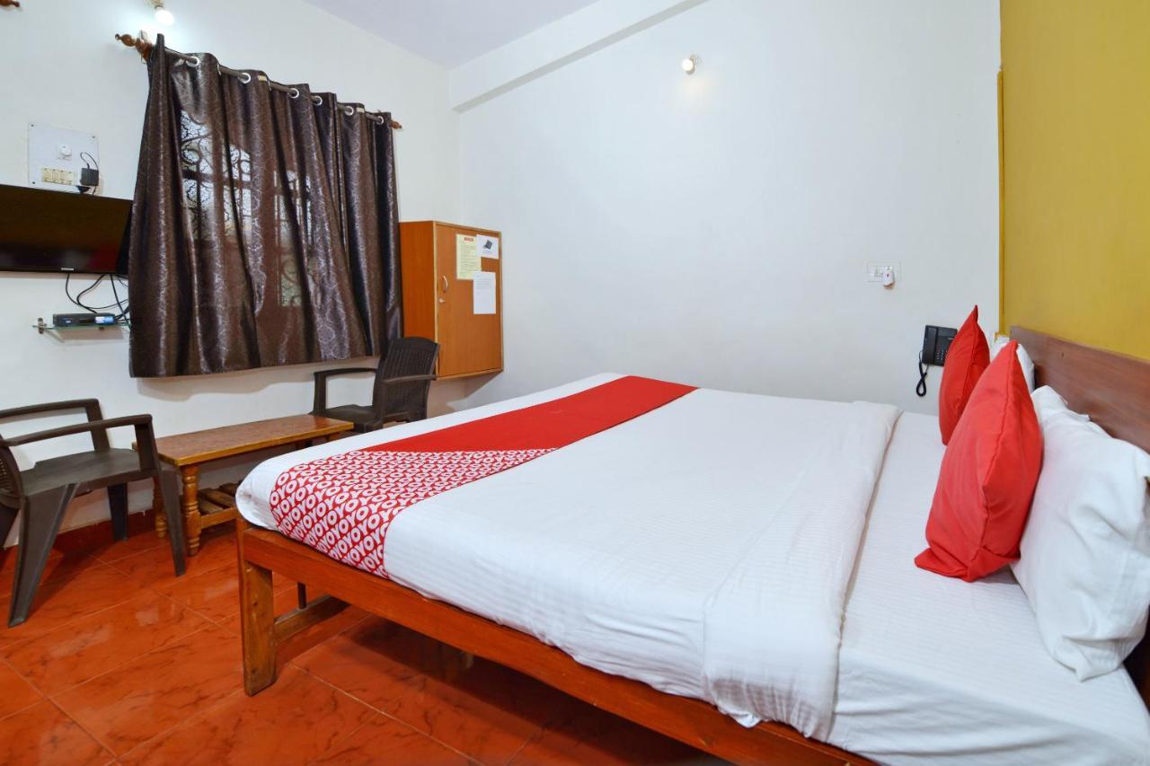 Oyo 10174 Kanta Guest House باغا المظهر الخارجي الصورة